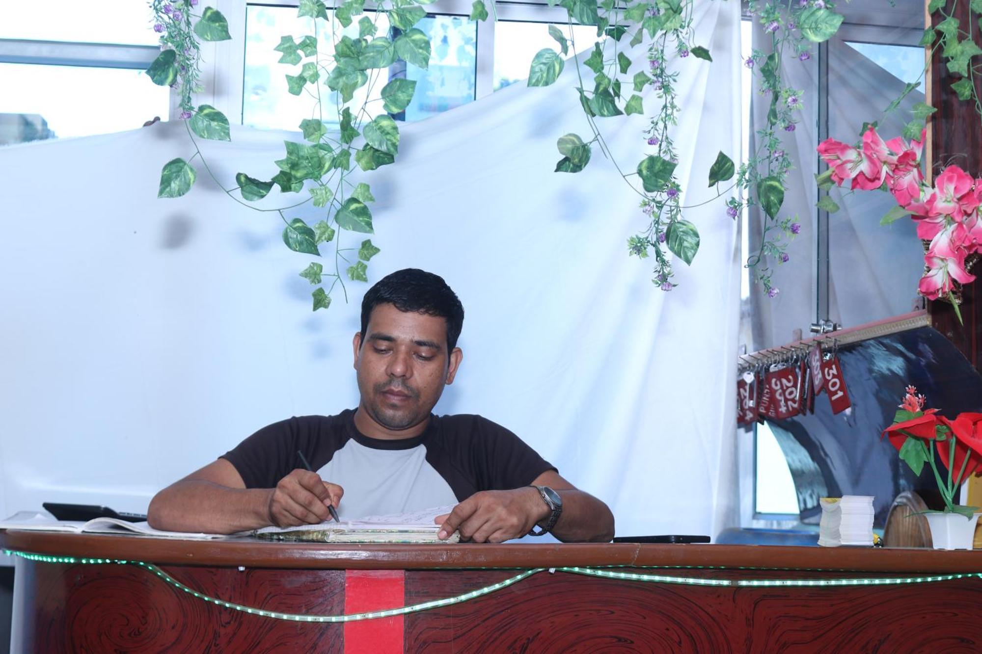 Punjabi Dhaba Lodge & Restaurant Румминдей Экстерьер фото